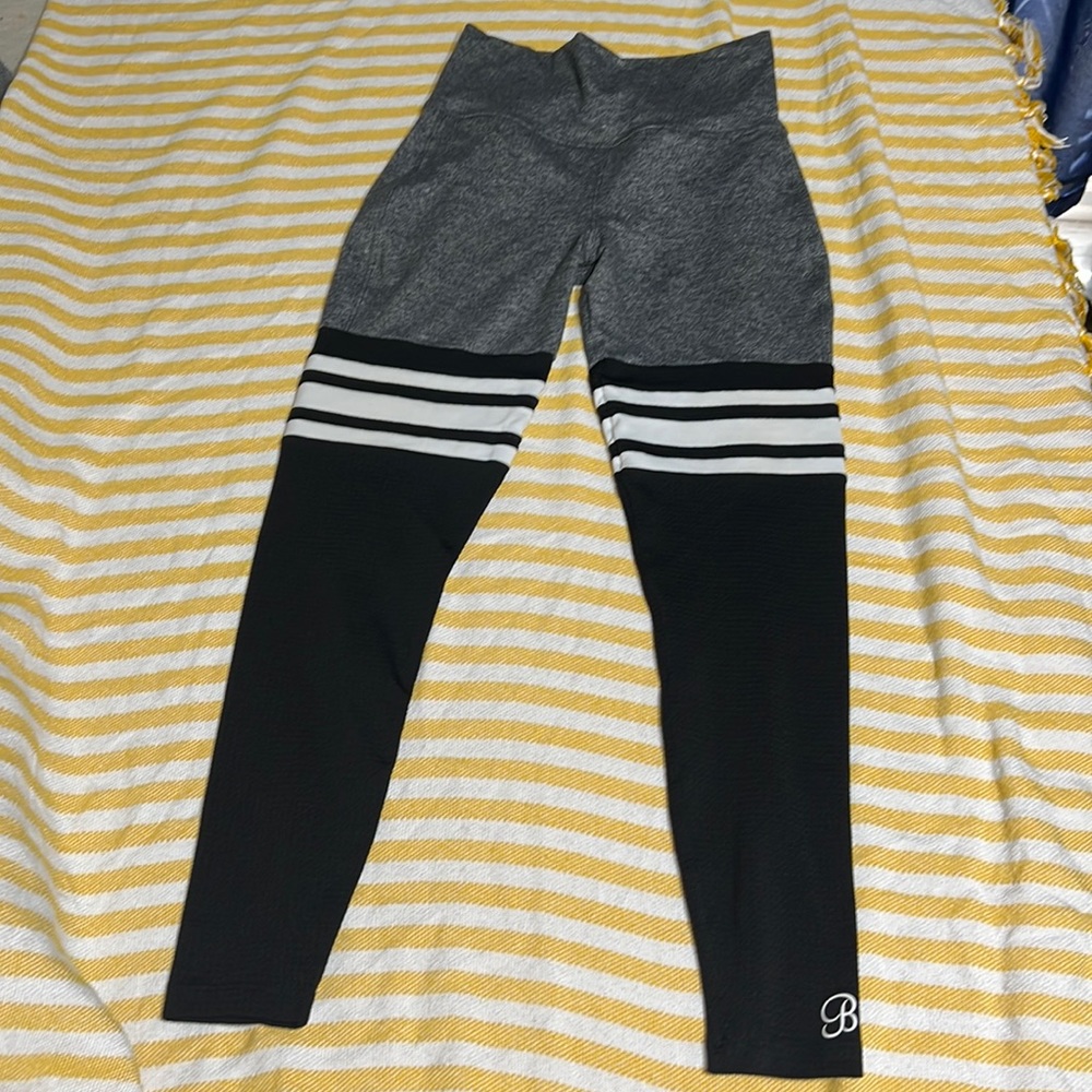 Bombshell Leggings - image 4